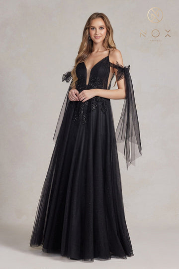 Embellished Glitter Tulle Gown by Nox Anabel E1075